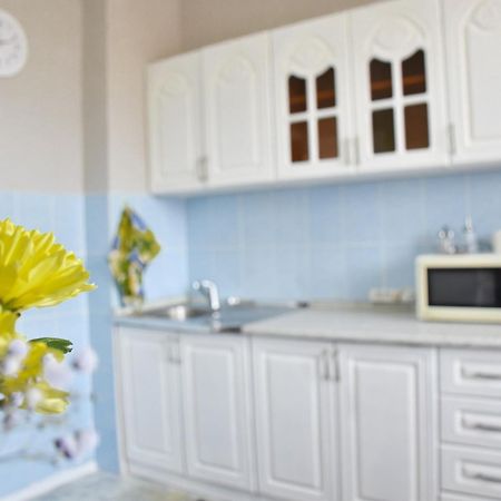 Yourhouse Микрорайон Жетысу-2, Дом 69 Almaty Eksteriør billede